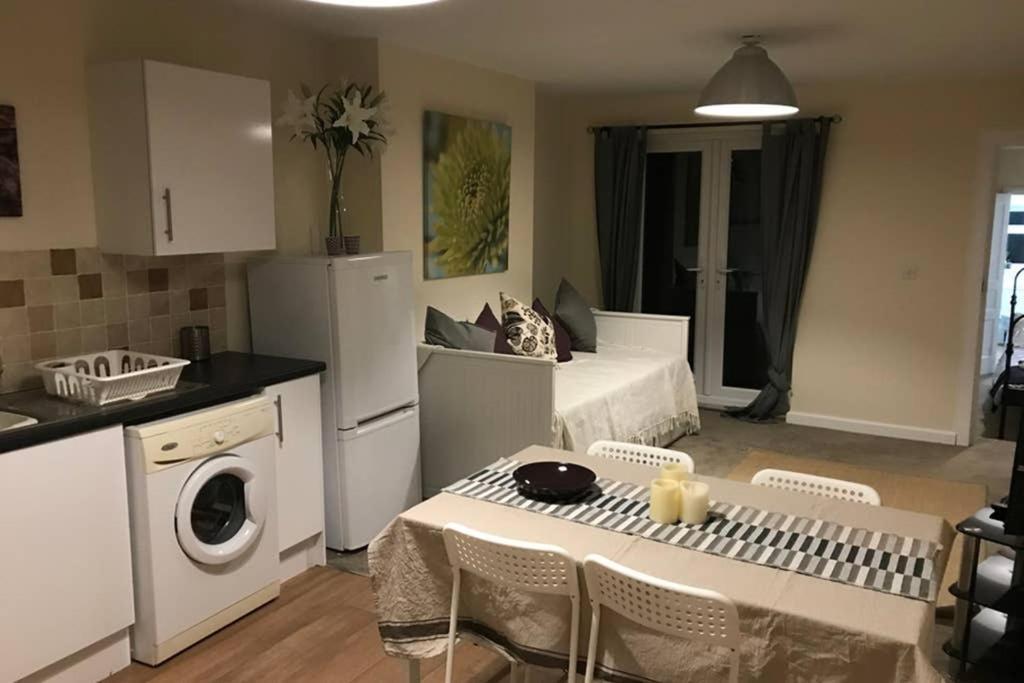 Louis Lodge Salisbury Luaran gambar